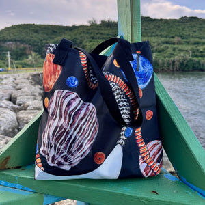 Alåhas Printed Tote Bag